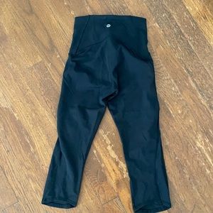 Lululemon leggings cropped